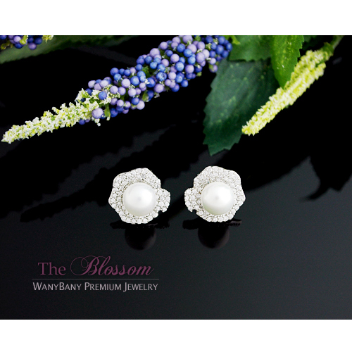 Silver Pearl Earring[The Blossom]