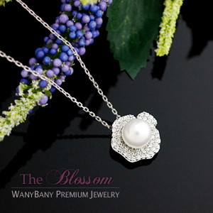 Silver Pearl Necklace[The Blossom]
