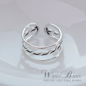 Silver 3-line Ring